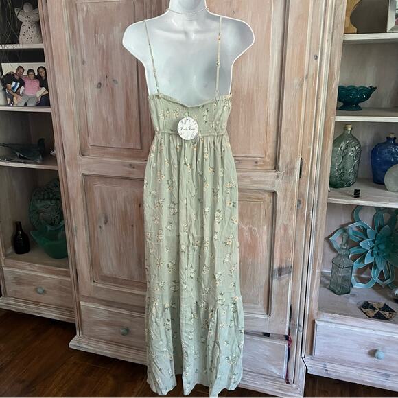 Pink Rose Maxi Dress NEW Women’s Small - Picture 10 of 11